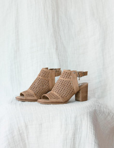 Botín destalonado XTI...