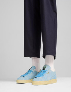 Deportivas celestes Suede...