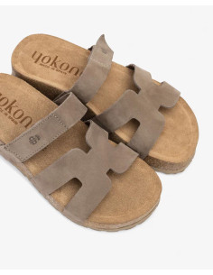 Sandalia de plataforma Yokono