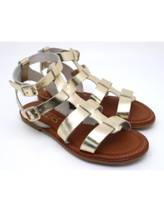 Sandalia plana romana oro...